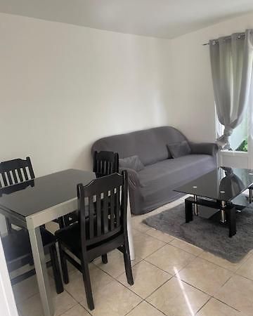 Petite Maison Frepillon Villa ภายนอก รูปภาพ
